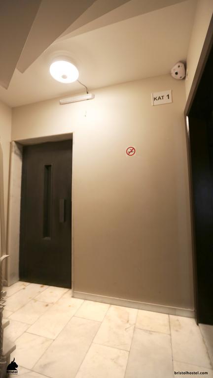Bristol Hostel Istanbul Eksteriør bilde